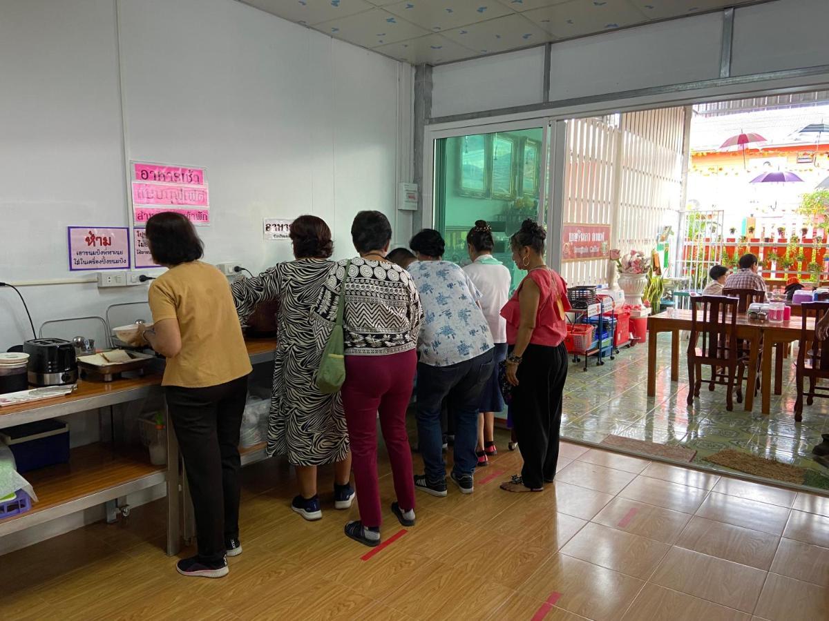 บุญจินดา รีสอร์ท Ban Bang Phayom Esterno foto